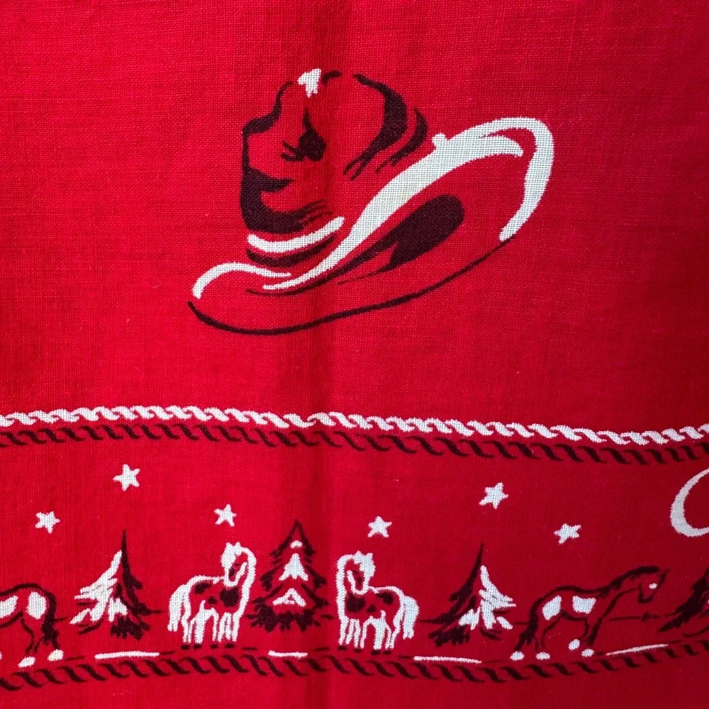 Swagger Vintage 50s Red Western Bronco Chuck Wagon Cotton Bandana Neckerchief OS